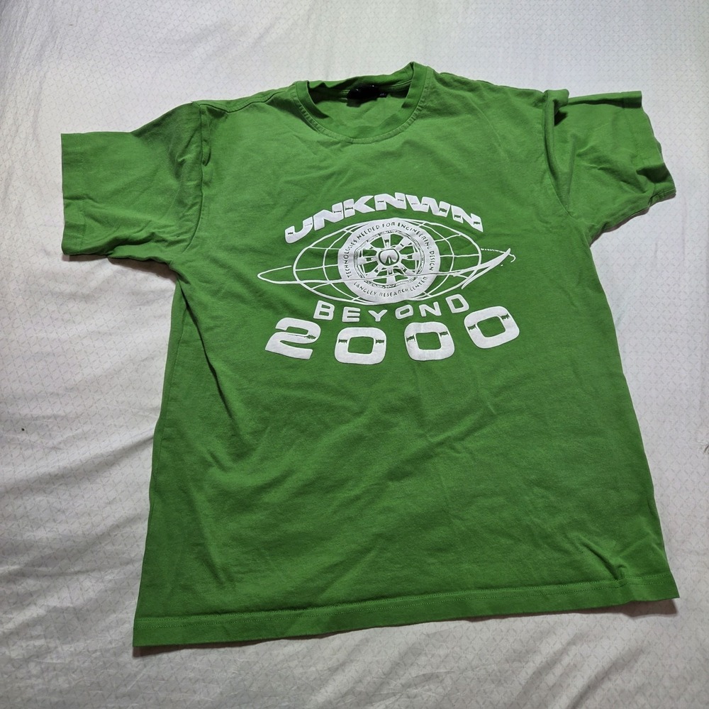 UNKNWN Beyond 2000 Graphic T Shirt Green Mens Medium Streetwear LeBron Brand